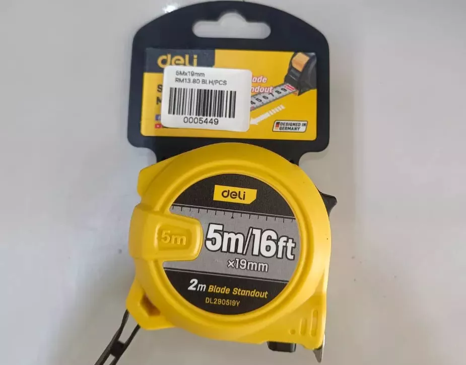 Deli 5m Steel Measuring Tape